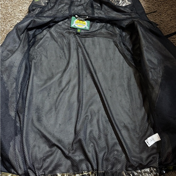 Cabela's Camouflage packable women’s medium - Picture 8 of 9